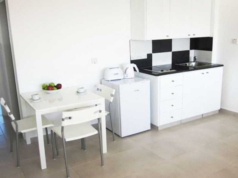 Margarita Napa Apartments Ajia Napa Zewnętrze zdjęcie